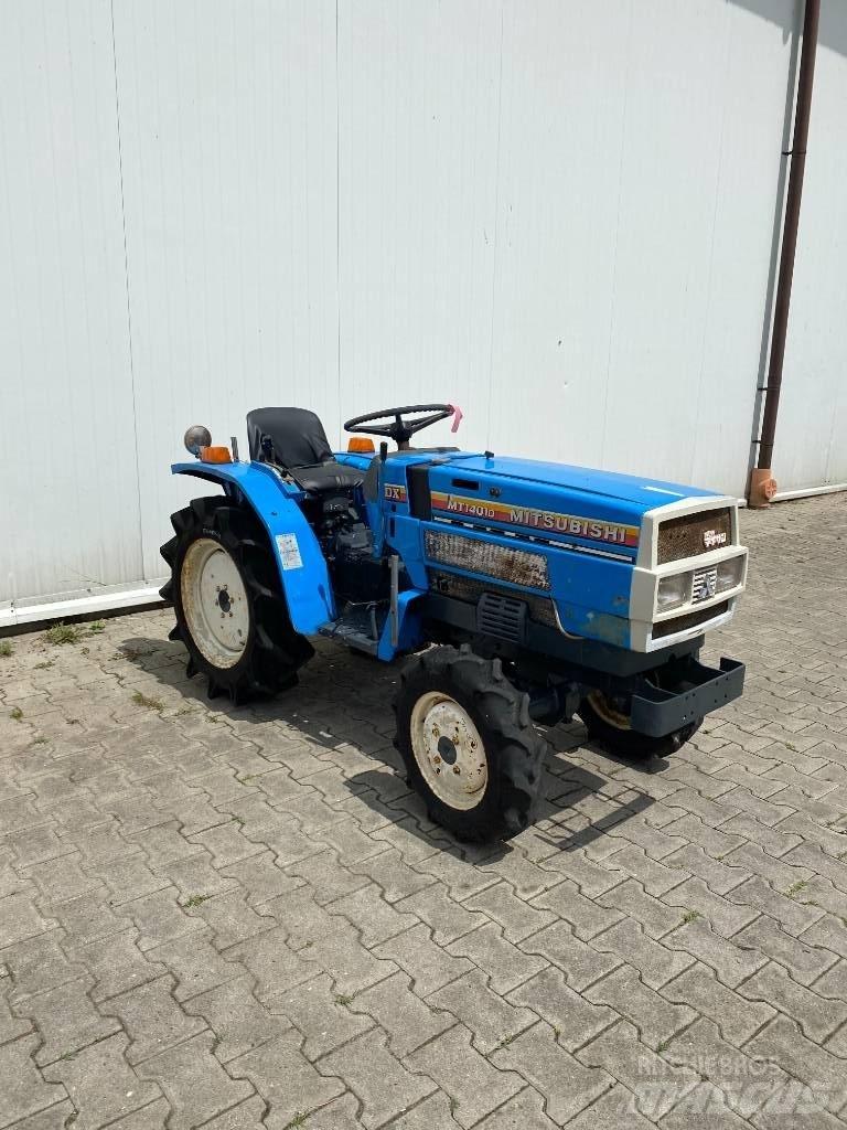 Mitsubishi MT1401 Kompaktní traktory