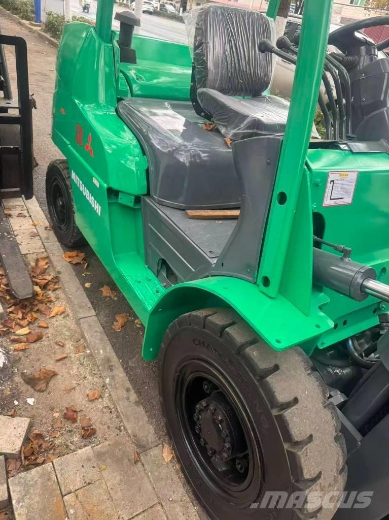 Mitsubishi 5t Dieselové vozíky