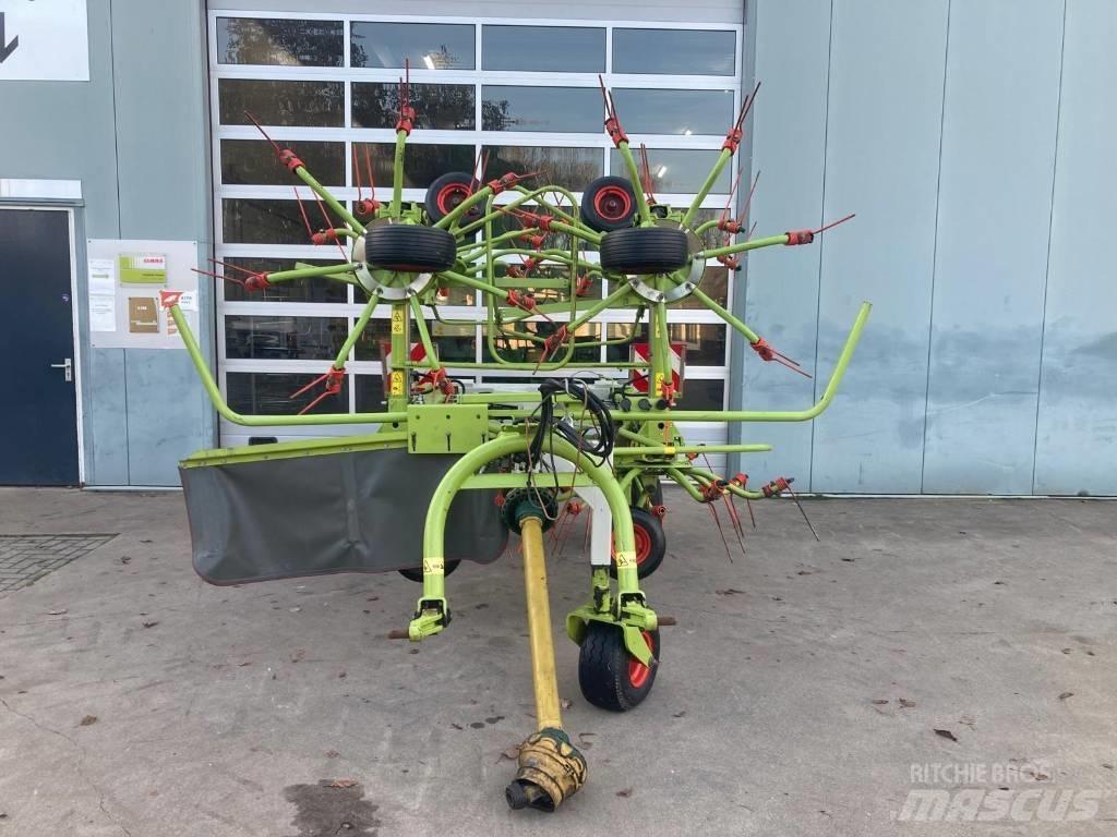 CLAAS Volto 1050 T Obraceče a shrabovače sena