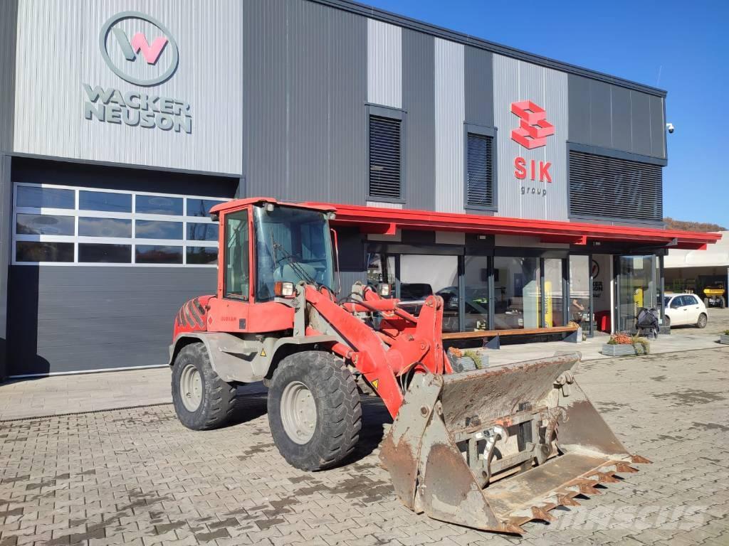 Volvo L35B-Z Kolové nakladače