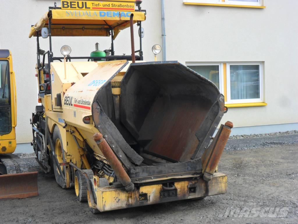 Demag DF 65 P Finišery