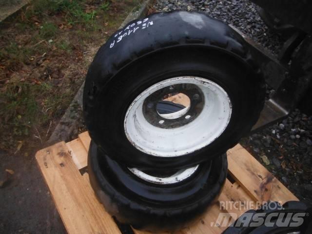 Clark 6.50R10 Pneumatiky, kola a ráfky