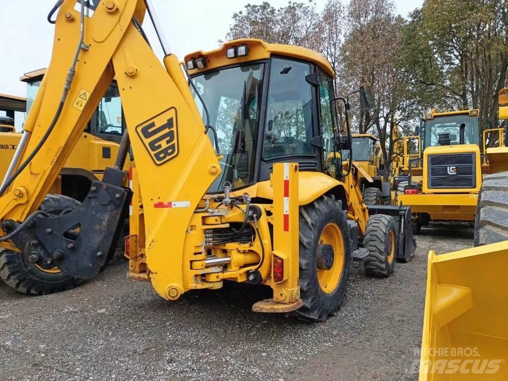 JCB 3 CX Rýpadlo-nakladače