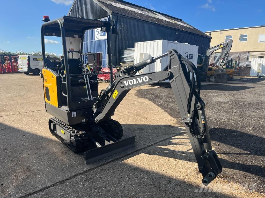 Volvo EC 15 E Mini rýpadla < 7t