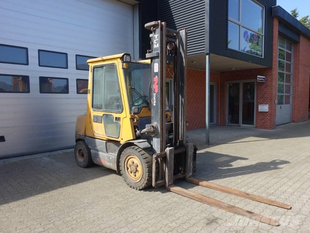 TCM FD 30 Z5 Dieselové vozíky