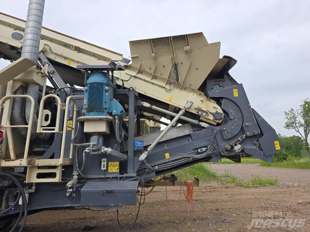 Metso LT 330D Mobilní drtiče
