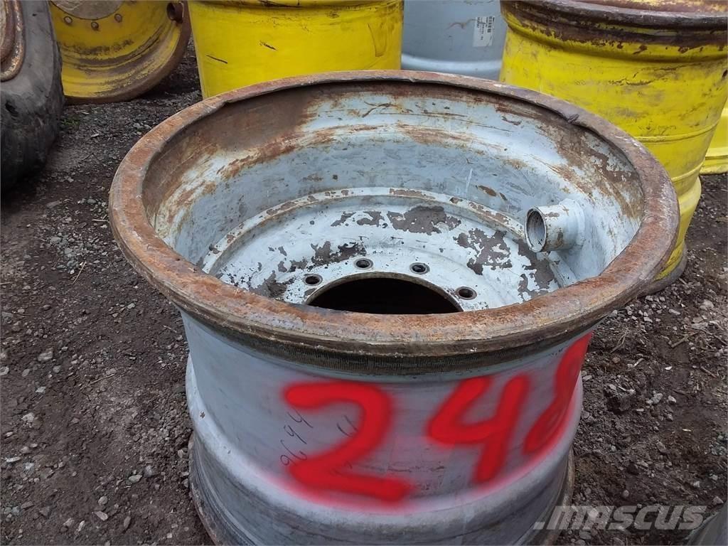 Valmet 860 20x26,5 Pneumatiky, kola a ráfky