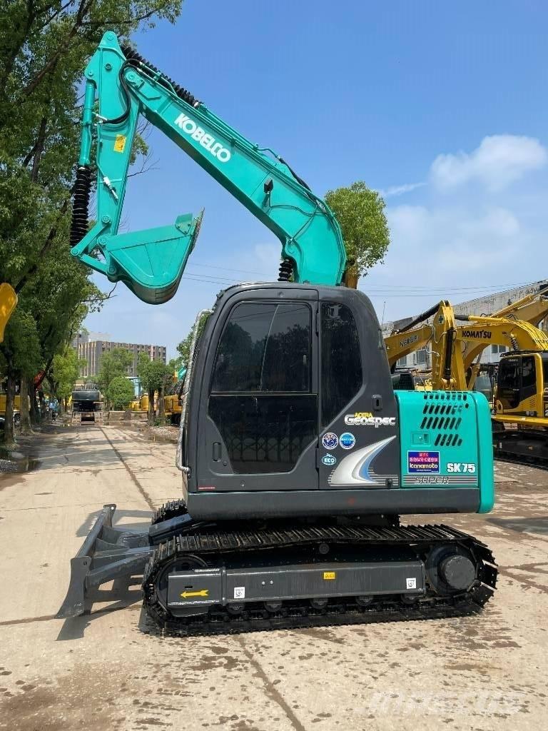 Kobelco SK 75 Mini rýpadla < 7t