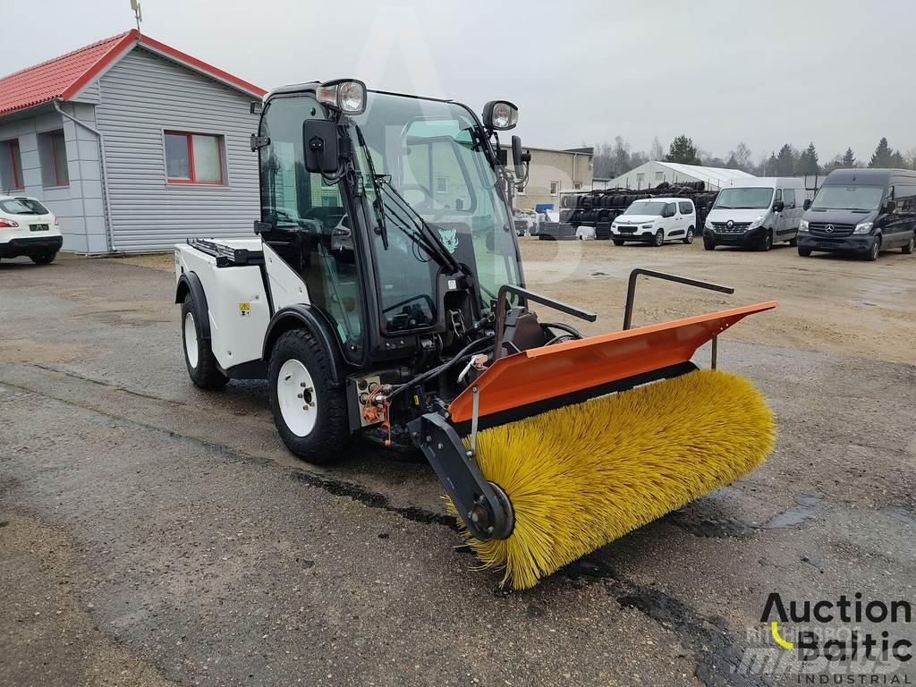 Multihog CX75 Zametací stroje