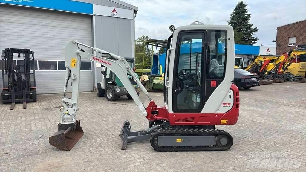 Takeuchi TB216 A Mini rýpadla < 7t