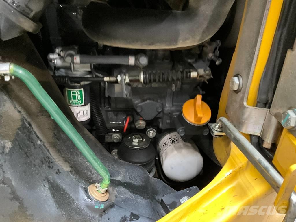 Komatsu PC 14 R-3HS Mini rýpadla < 7t