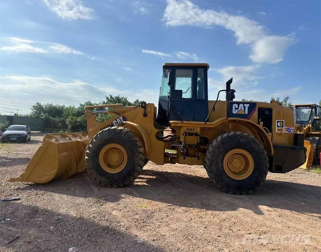 CAT 966H Kolové nakladače