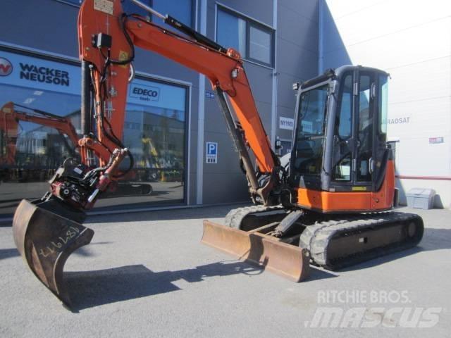 Hitachi ZX 48 U Midi rýpadla 7t - 12t