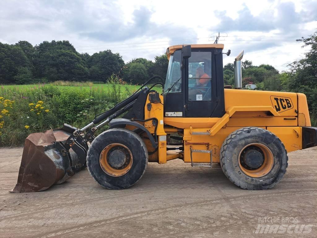 JCB 426 Kolové nakladače