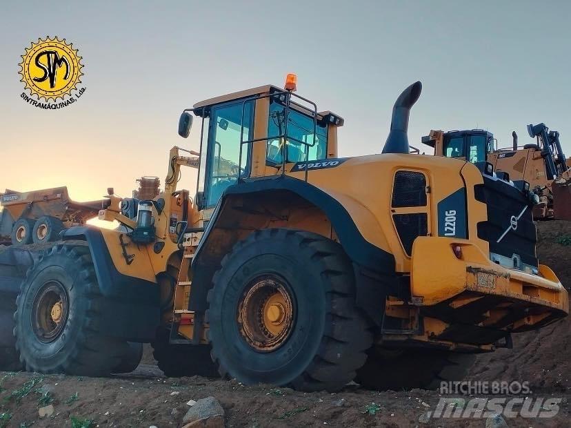 Volvo L 220 G Kolové nakladače