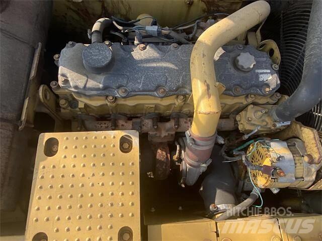 CAT 329D Pásová rýpadla