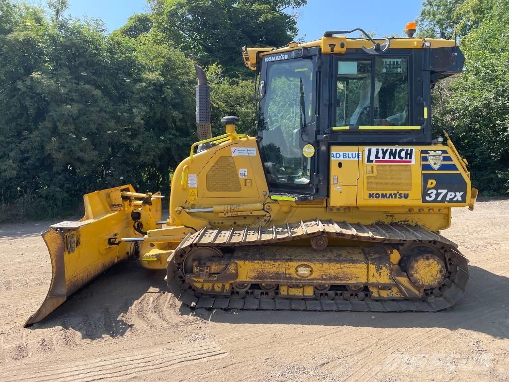 Komatsu D 37 PX-24 Pásové dozery