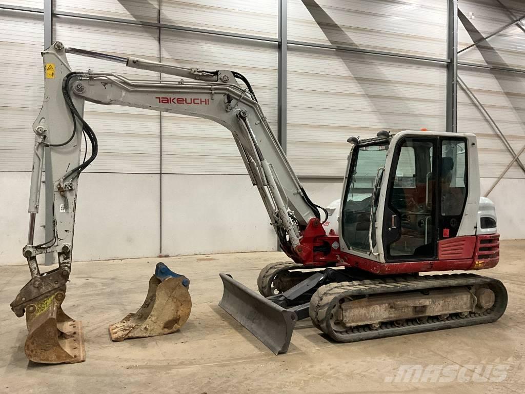 Takeuchi TB 285 Midi rýpadla 7t - 12t