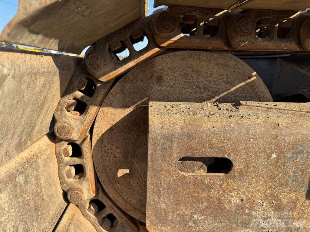 Komatsu PC 138 Pásová rýpadla
