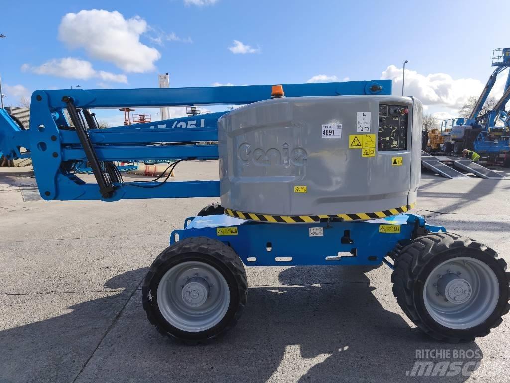 Genie Z 45/25 J RT Kloubové plošiny