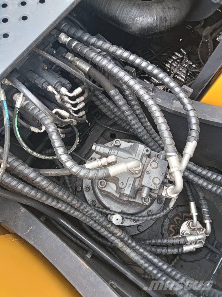 Volvo EC 240 Pásová rýpadla