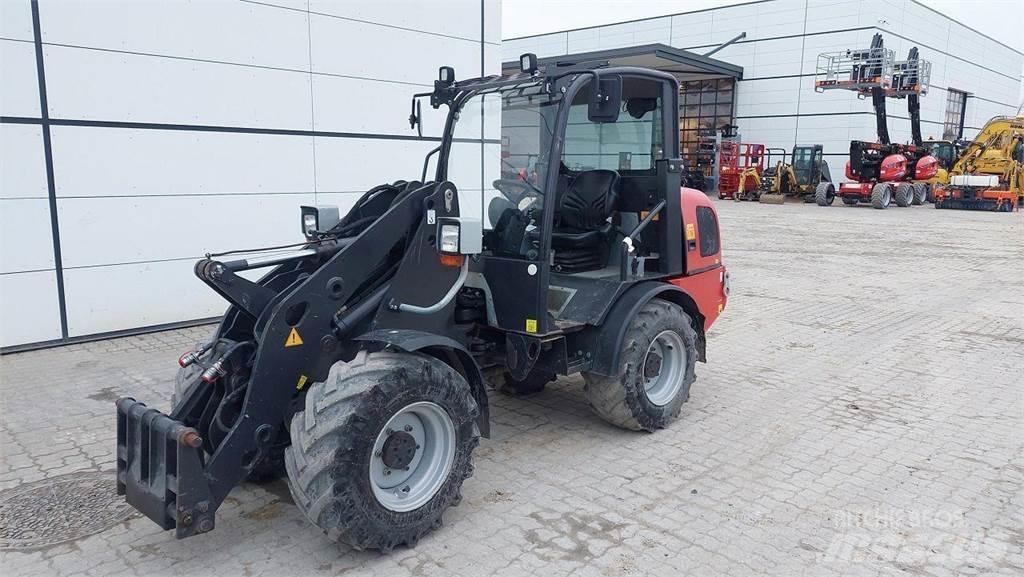 Weidemann 2070 Víceúčelové nakladače