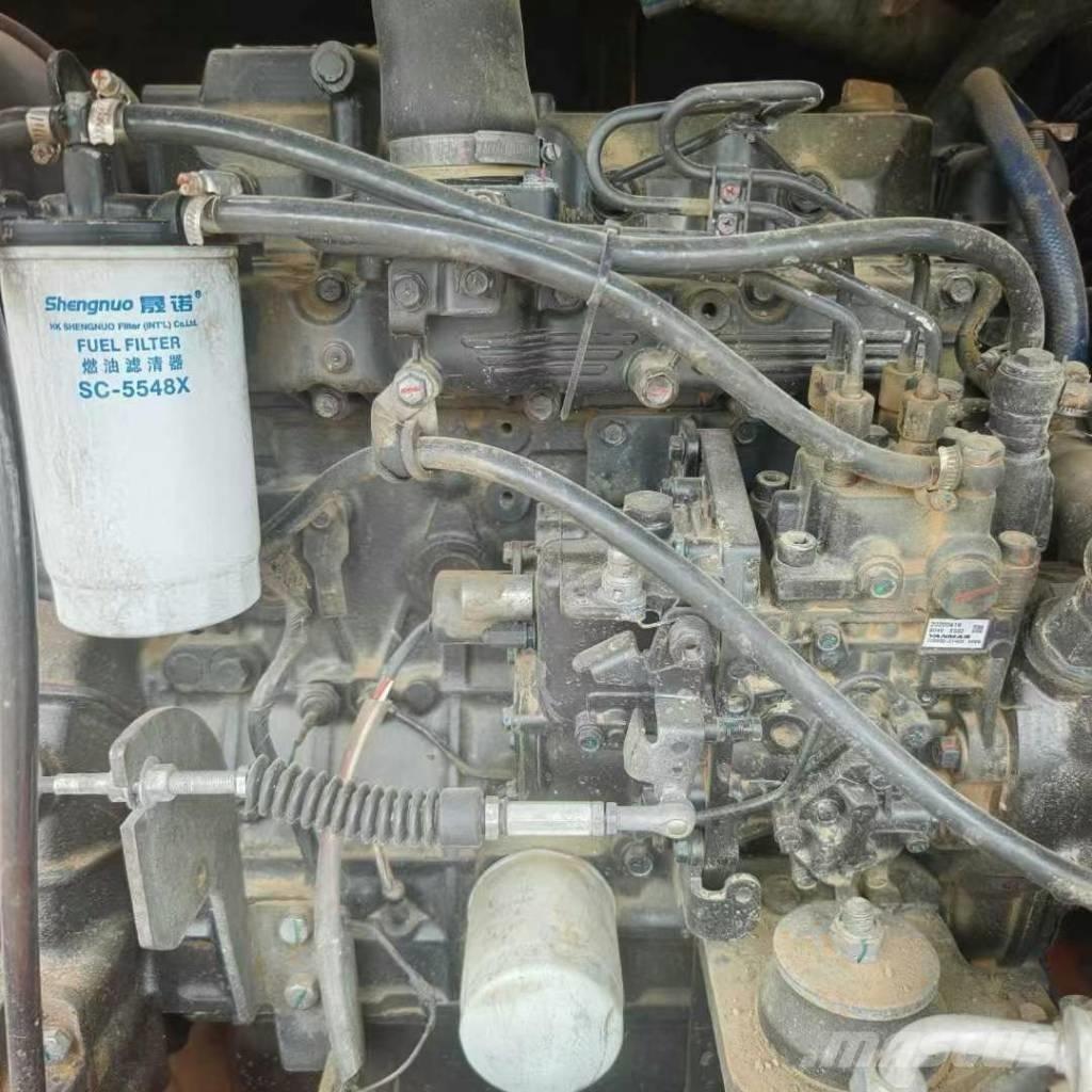 Doosan DH 80 Midi rýpadla 7t - 12t