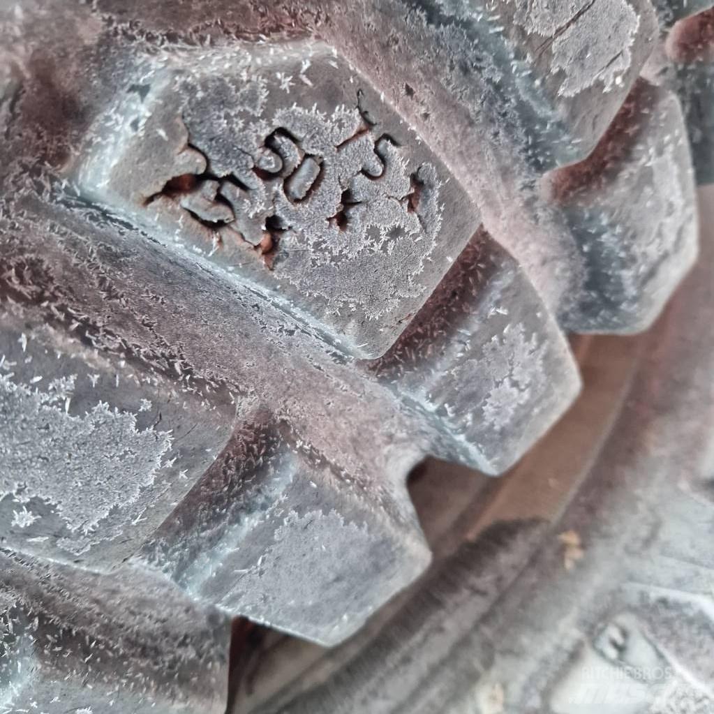  Däck Nokian Pneumatiky, kola a ráfky