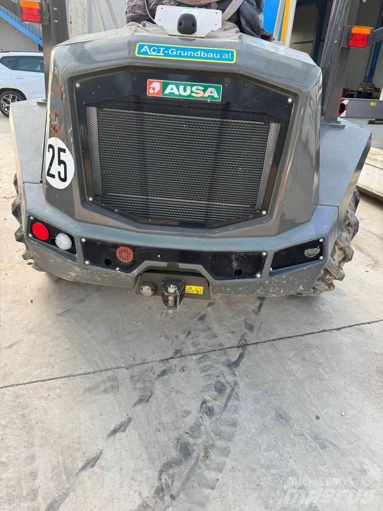 Ausa D 601 Vyklápěcí dempry
