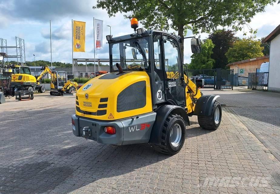 Wacker Neuson WL 34 Kolové nakladače