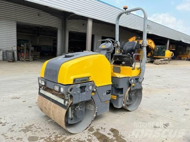 Dynapac CC 1100 Tandemové válce