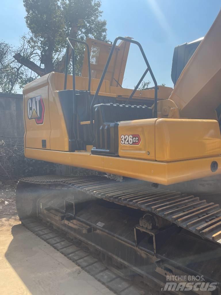 CAT 326 GC Pásová rýpadla
