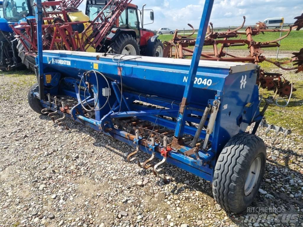 Nordsten NS2040 Mechanické secí stroje