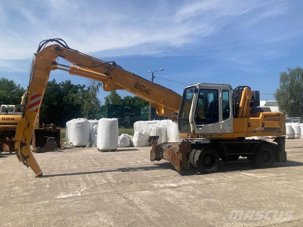 Liebherr A 904 Stroje pro manipulaci s odpadem
