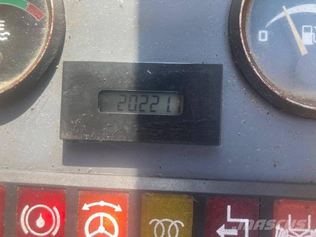 Liebherr A 904 Stroje pro manipulaci s odpadem