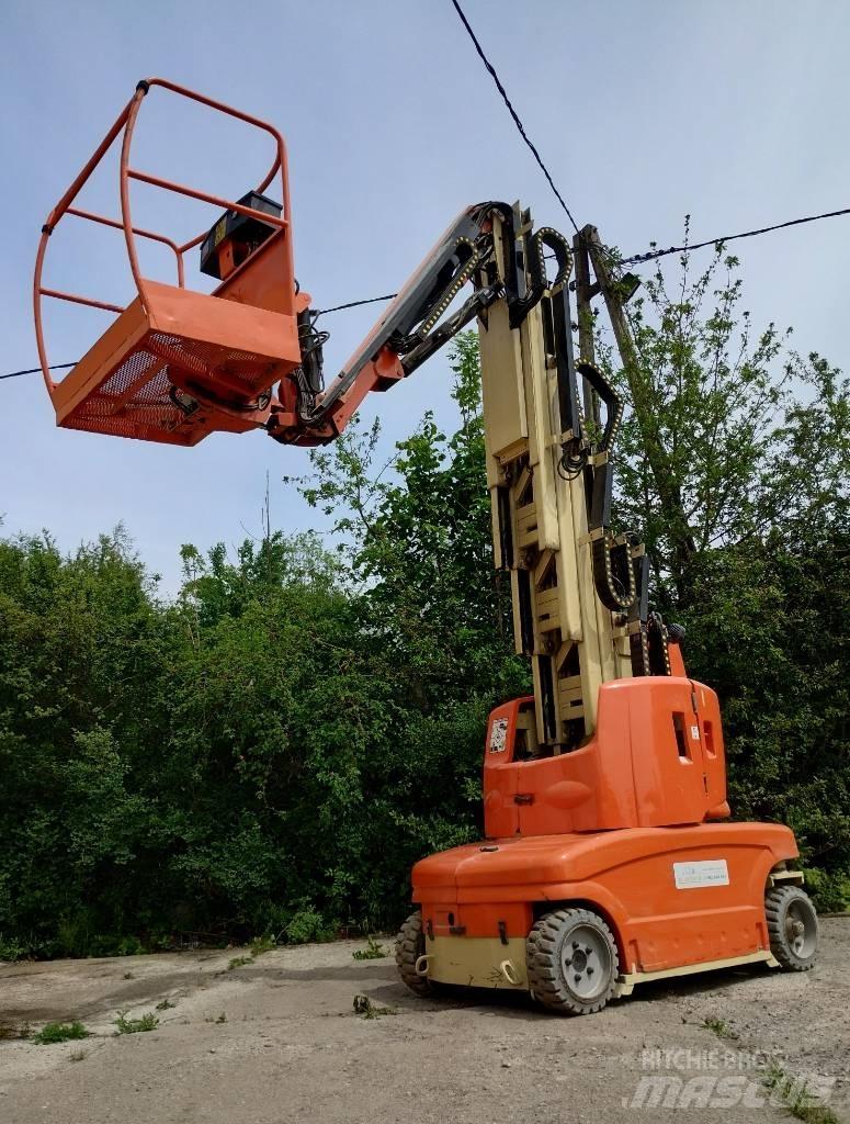 JLG Toucan 1210 Vertikální sloupové výtahy
