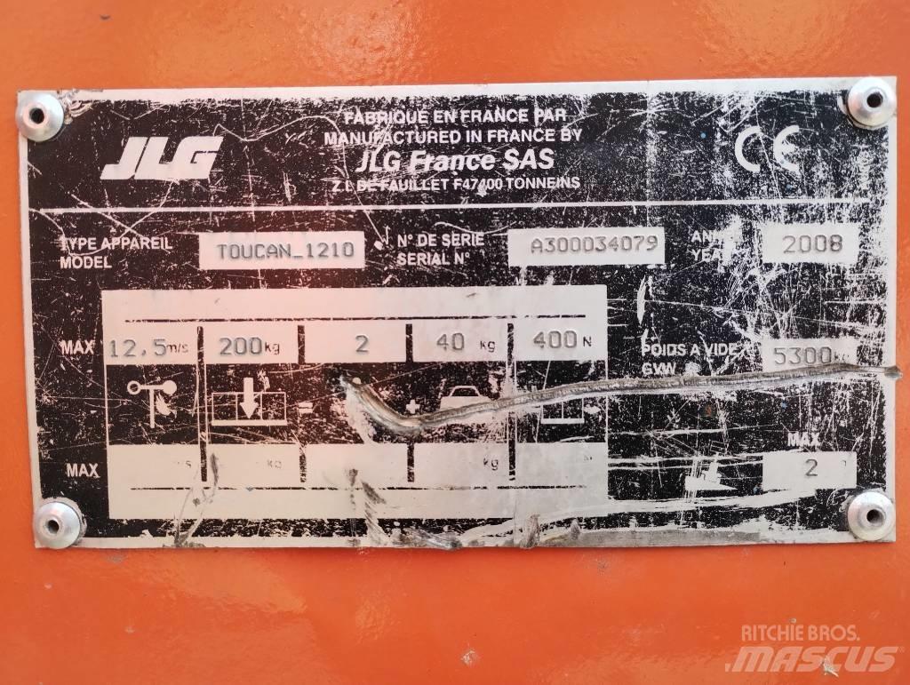 JLG Toucan 1210 Vertikální sloupové výtahy