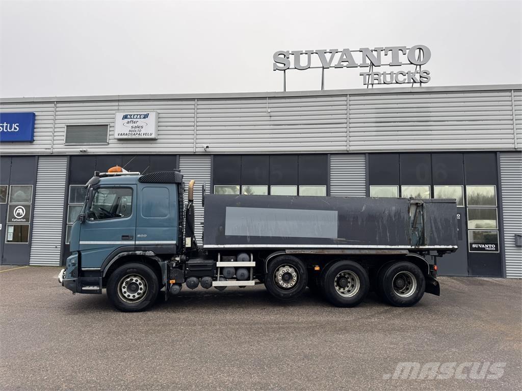 Volvo FMX 8x4 Sklápěče