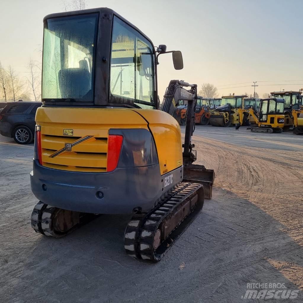 Volvo EC 27 C Mini rýpadla < 7t