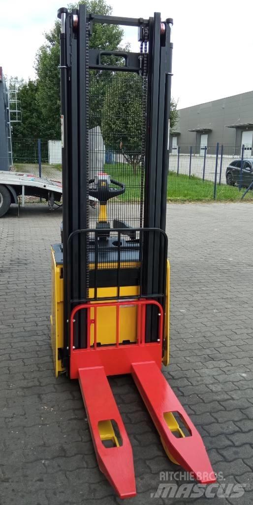 Hyster S1.5S Ručně vedené vysokozdvižné vozíky