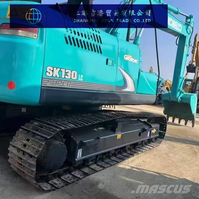 Kobelco 130 Midi rýpadla 7t - 12t