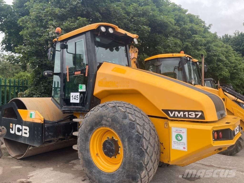 JCB VM137 2015 Tahačové válce