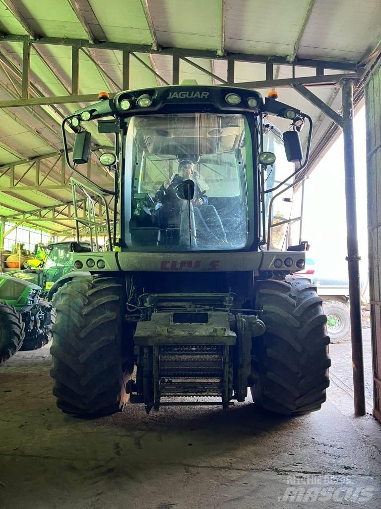 CLAAS Jaguar 950 Samojízdné sekačky