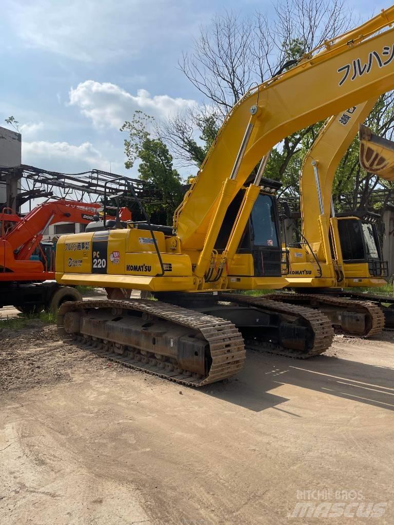 Komatsu pc220-8 Pásová rýpadla