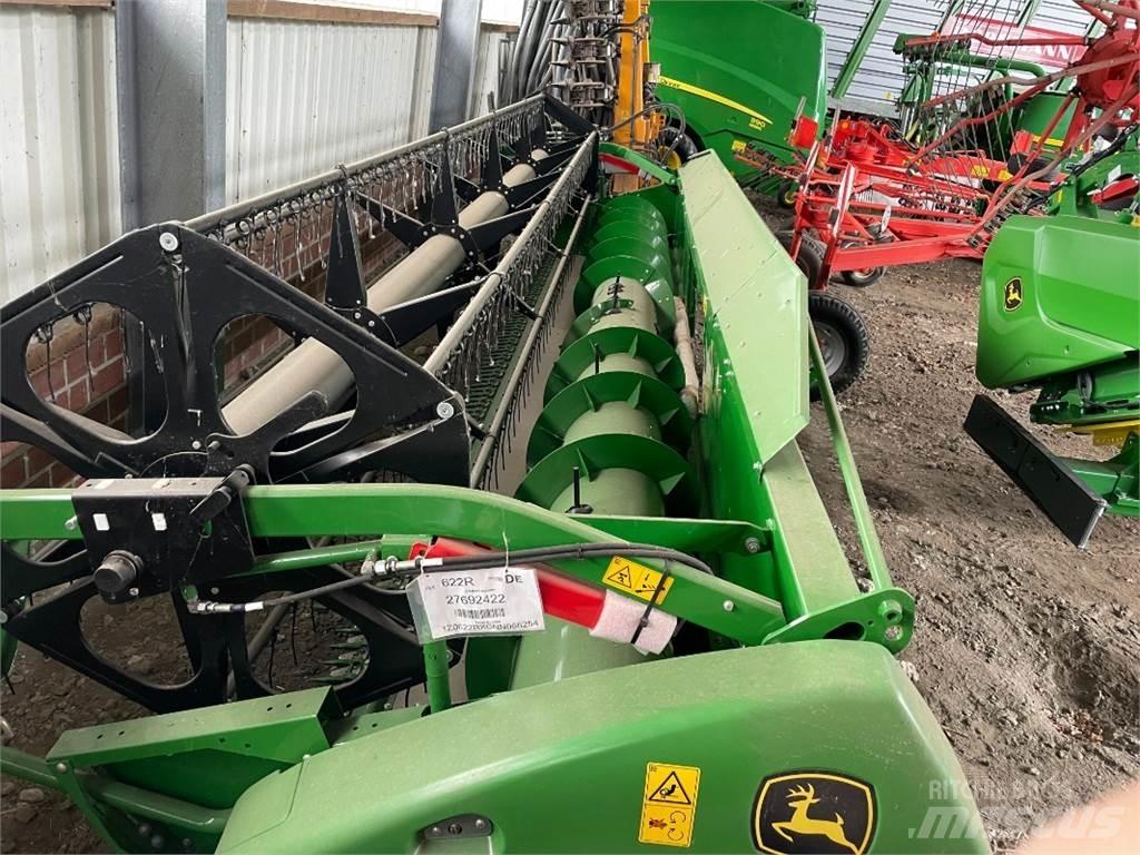 John Deere 622R Těžební hlavy