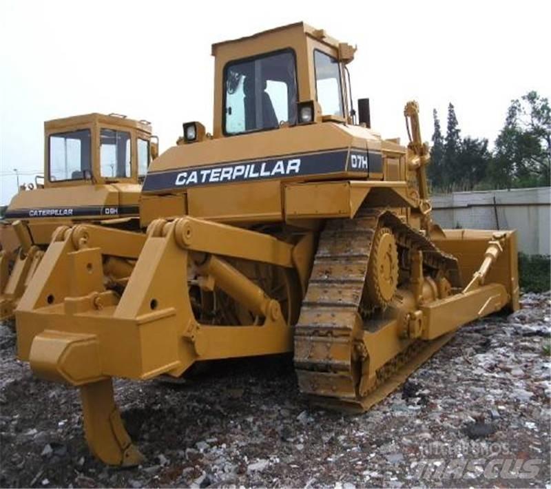 CAT D7H Pásové dozery