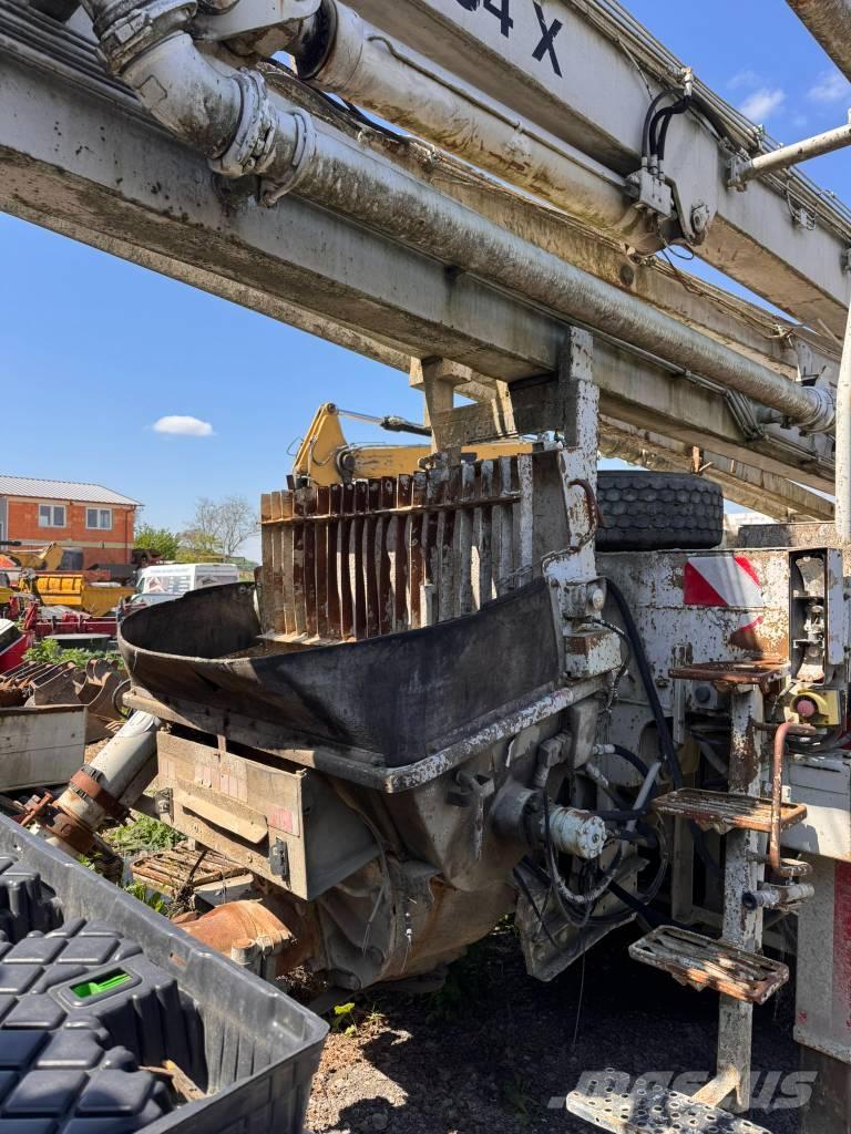 Mercedes-Benz 2631 Nákladní auta s čerpadly betonu