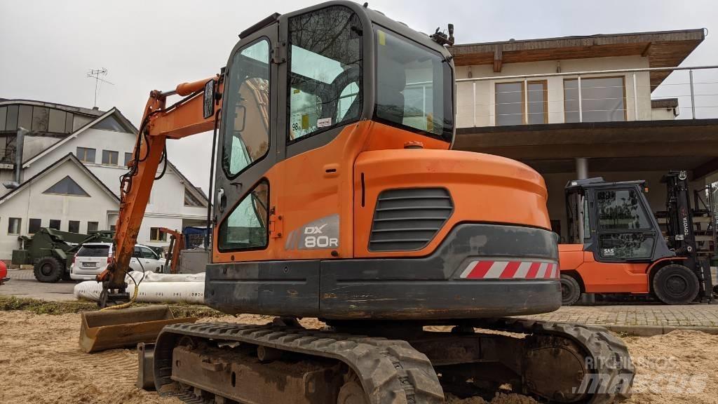 Doosan DX 80 R Midi rýpadla 7t - 12t