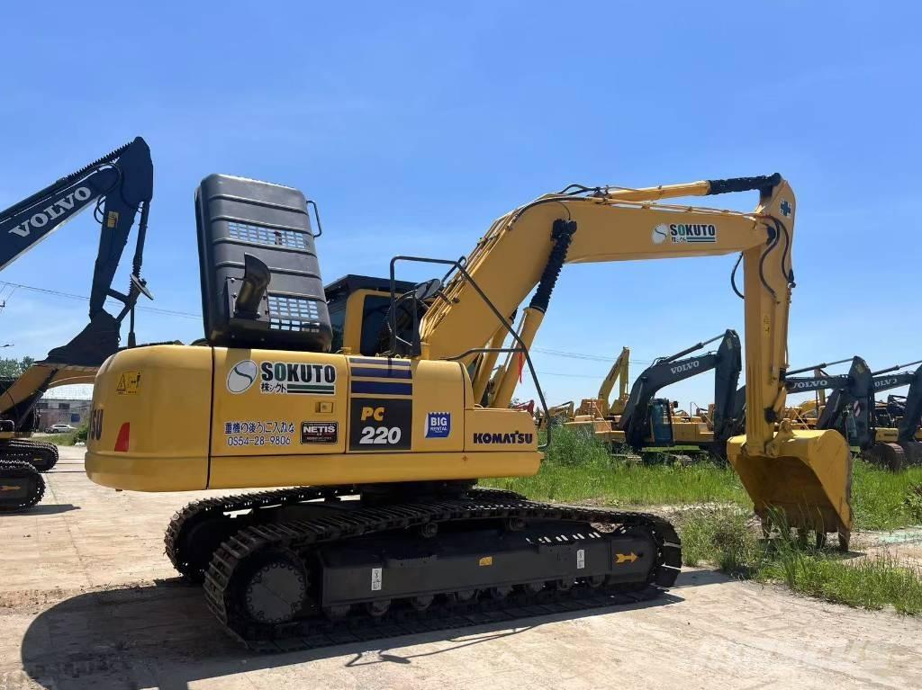 Komatsu 220 Pásová rýpadla