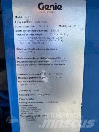 Genie S 45 Teleskopické plošiny